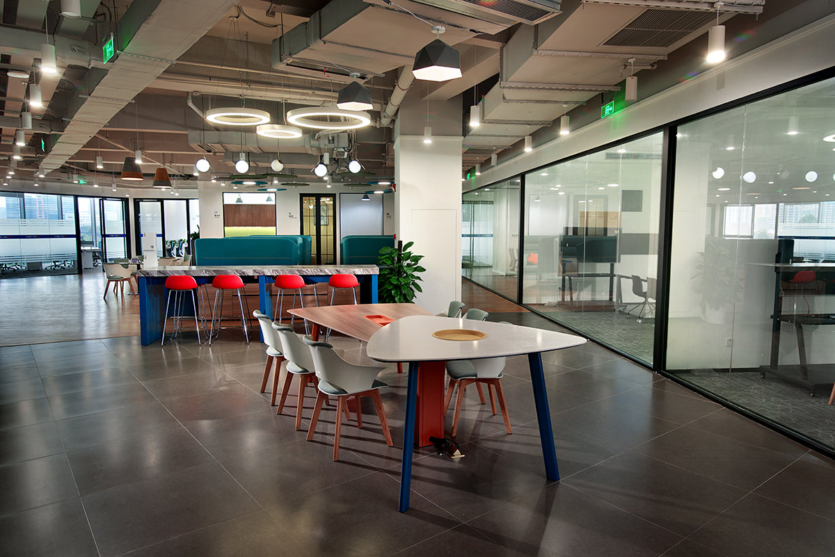 Tips on Buying Ideal Office Furniture from Supplier