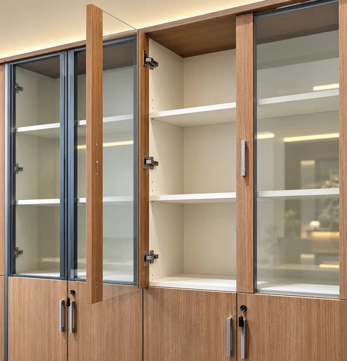 Universal Light 5-Level Cabinet Consumer KANO White MFC Framed Glass Doors 8-10 Weeks