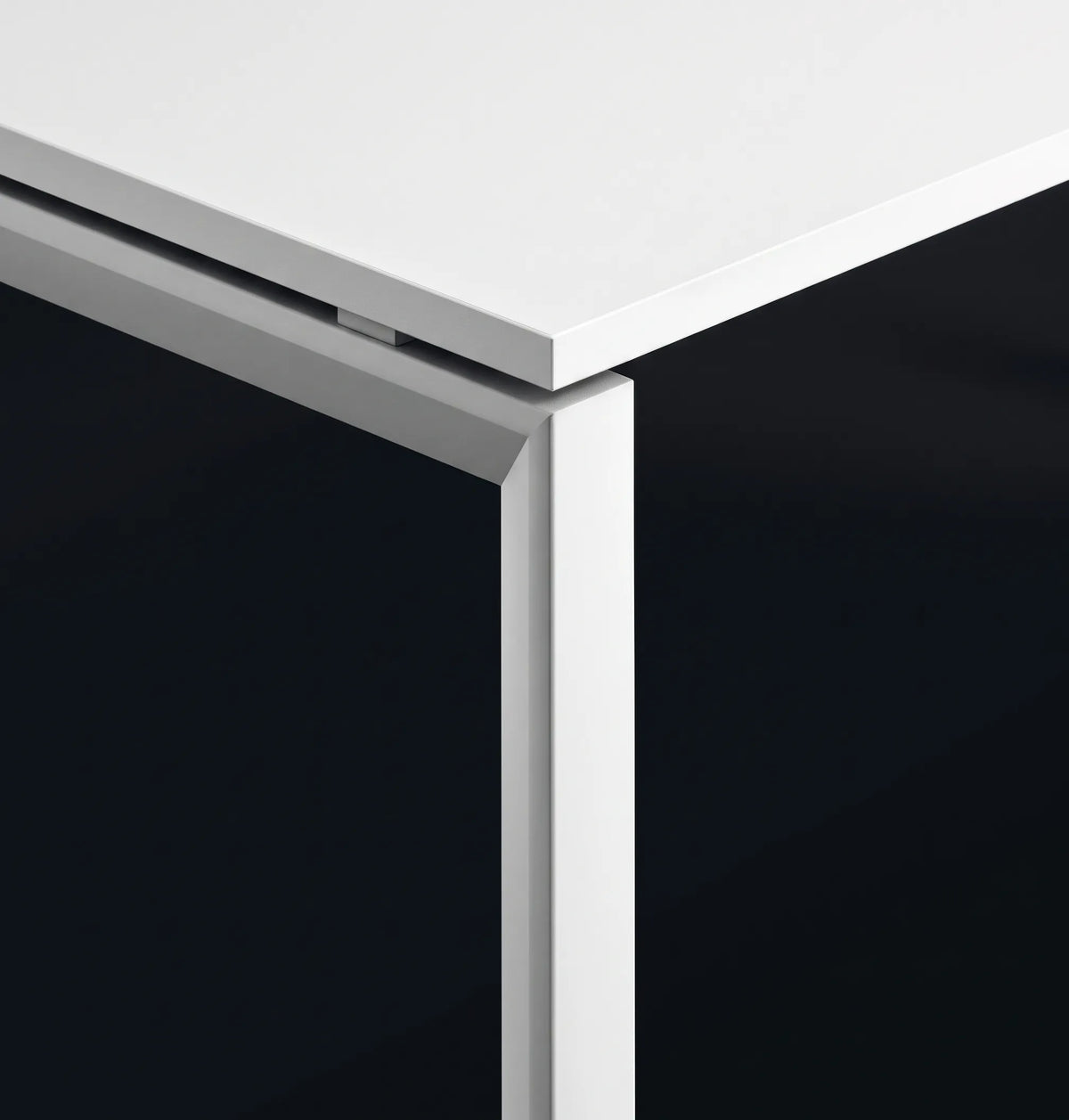 Cadi "U" Linear Desk (1-6 Pax) Consumer KANO