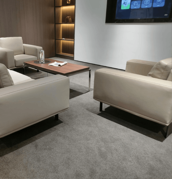 Deshawn Armchair Consumer KANO