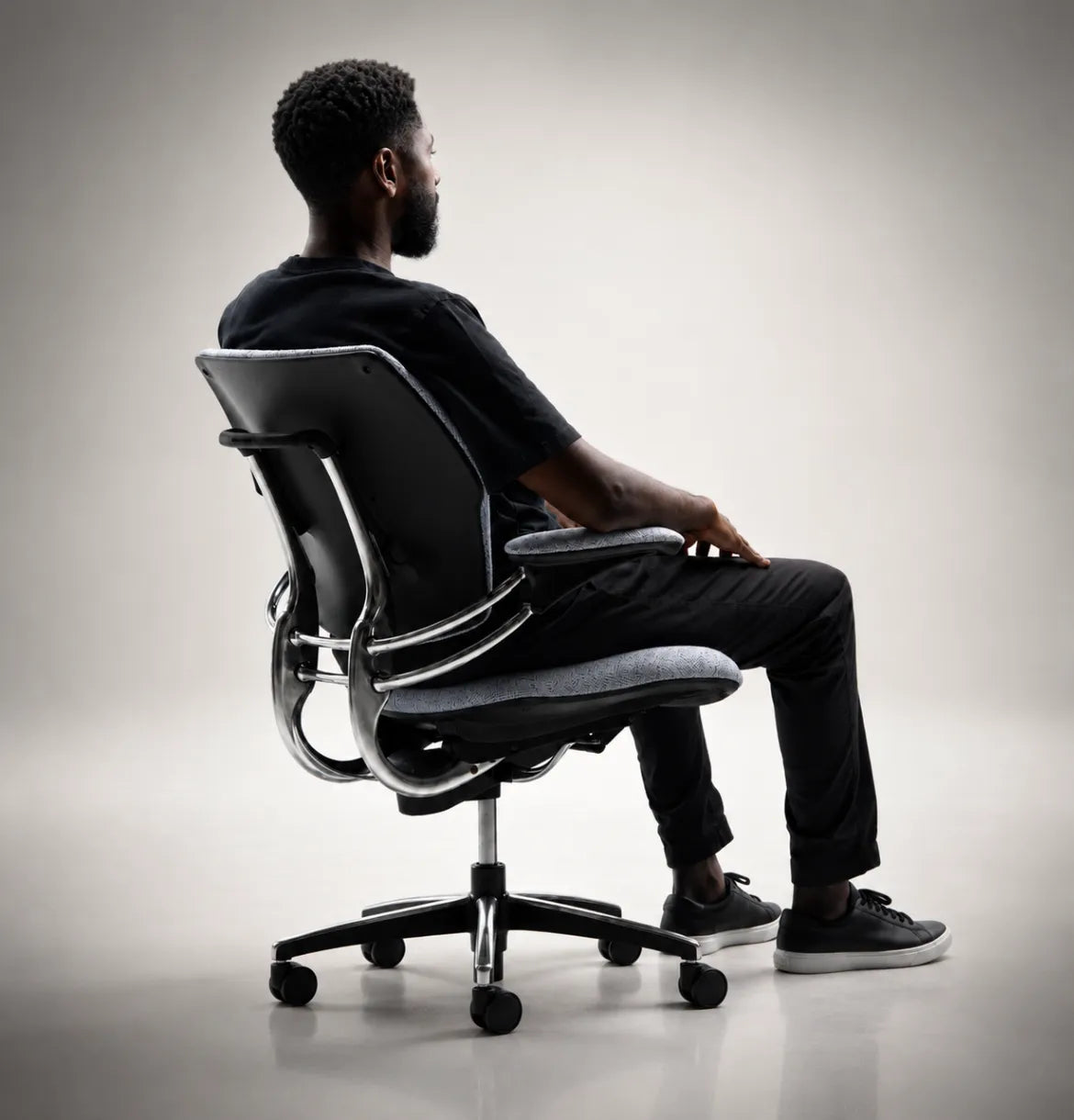 Freedom Midback Consumer Humanscale   