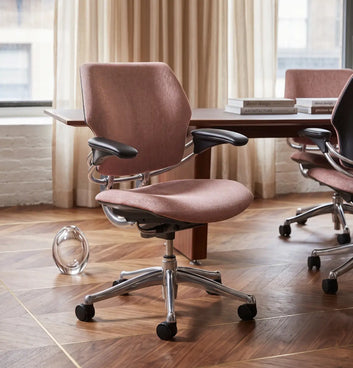 Freedom Midback Consumer Humanscale