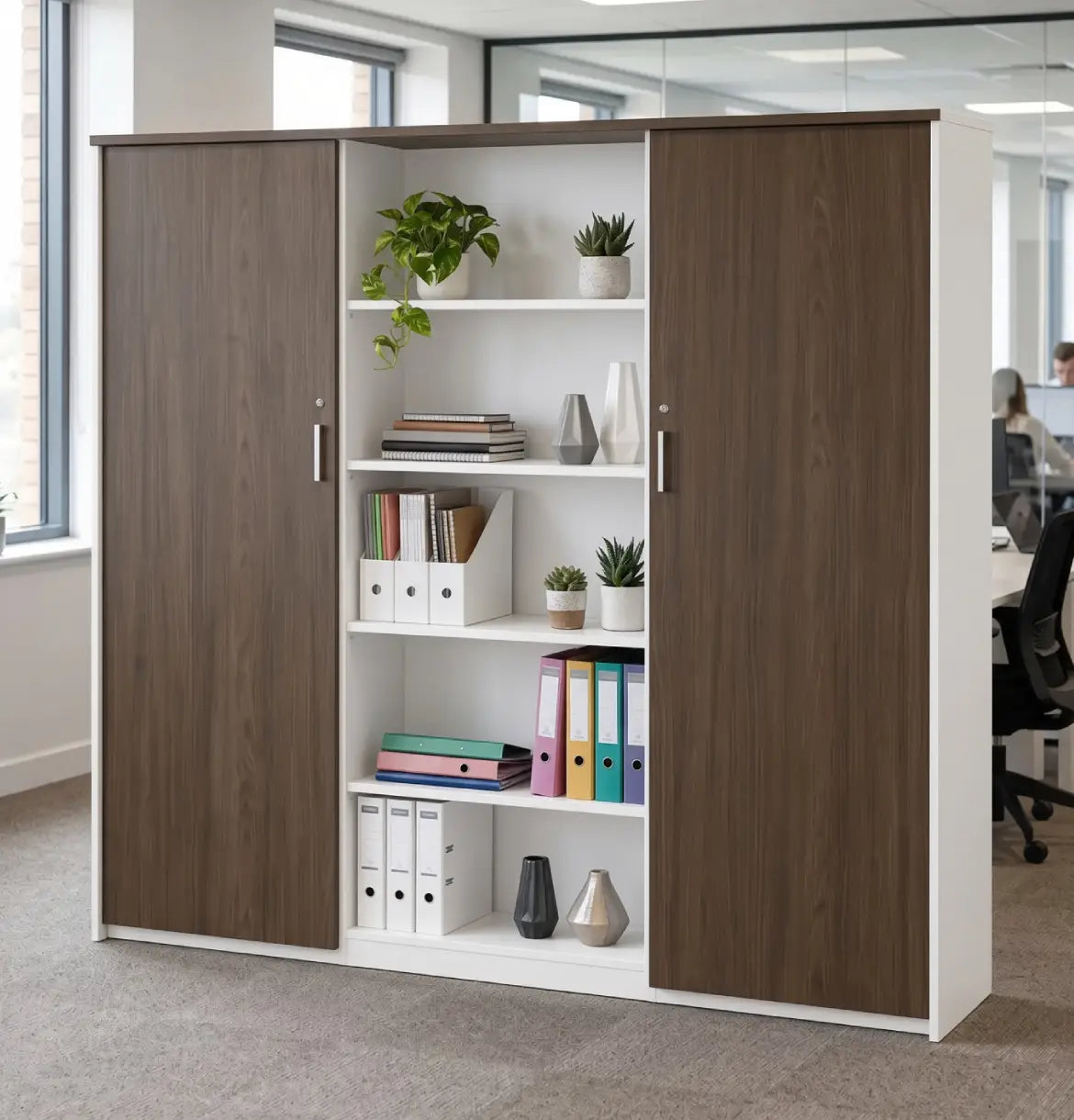 Universal Light 5-Level Wall Cabinet Consumer KANO