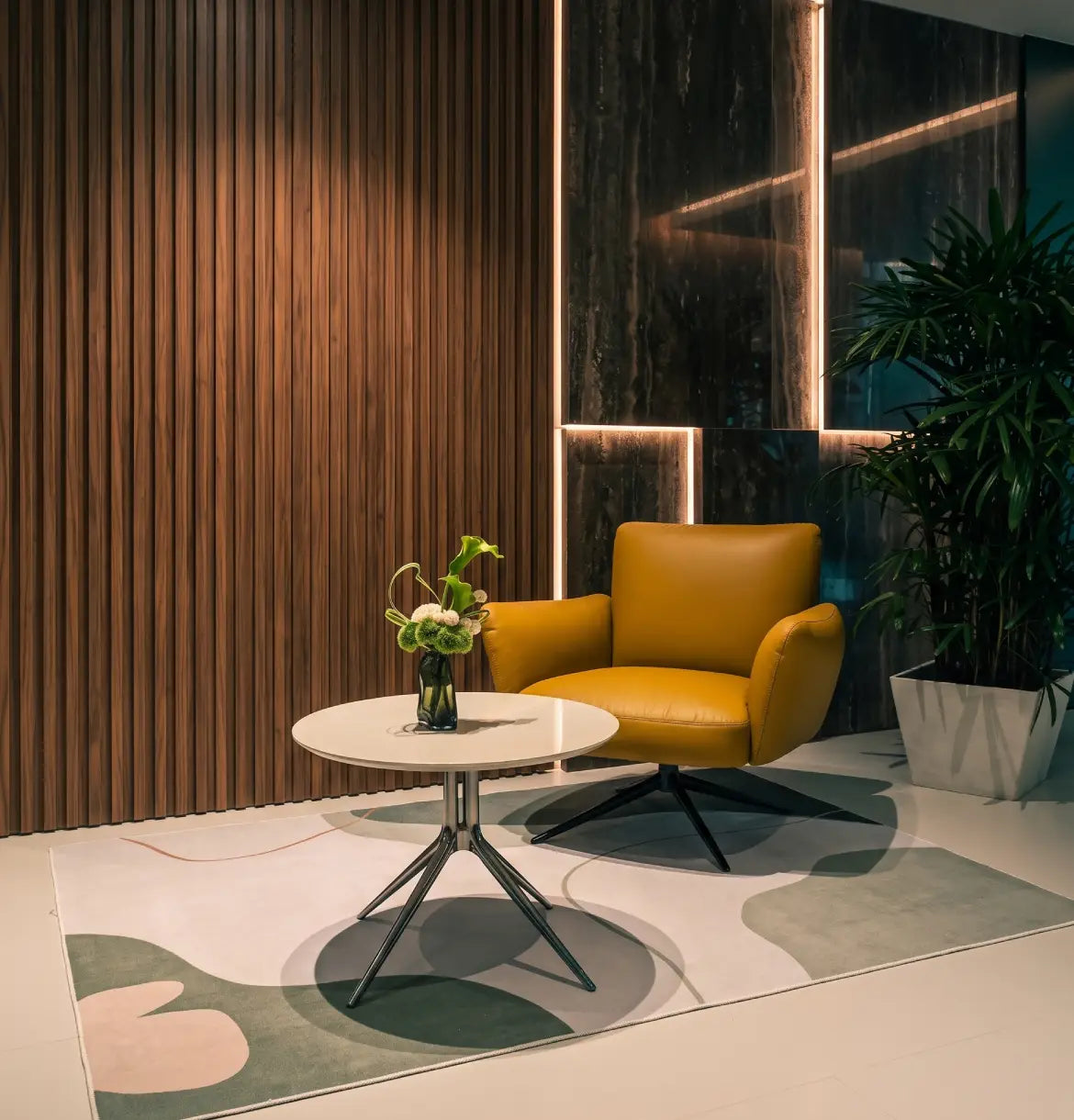 Loewe Lounge Chair Consumer KANO