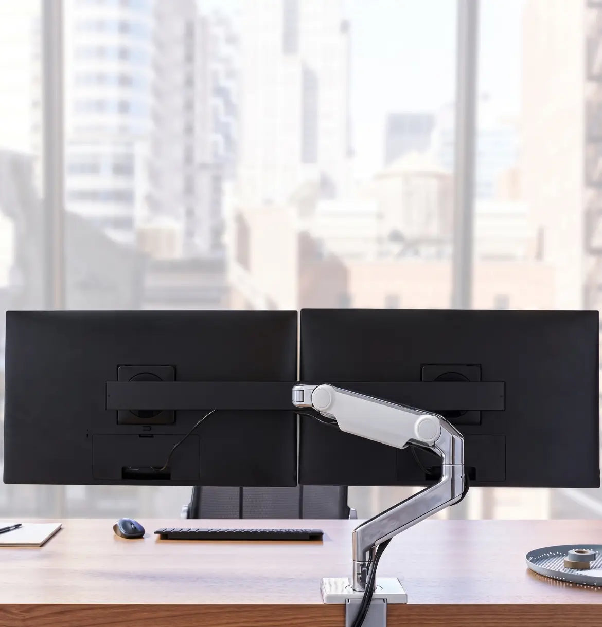 M8.1 Monitor Arm Consumer Humanscale