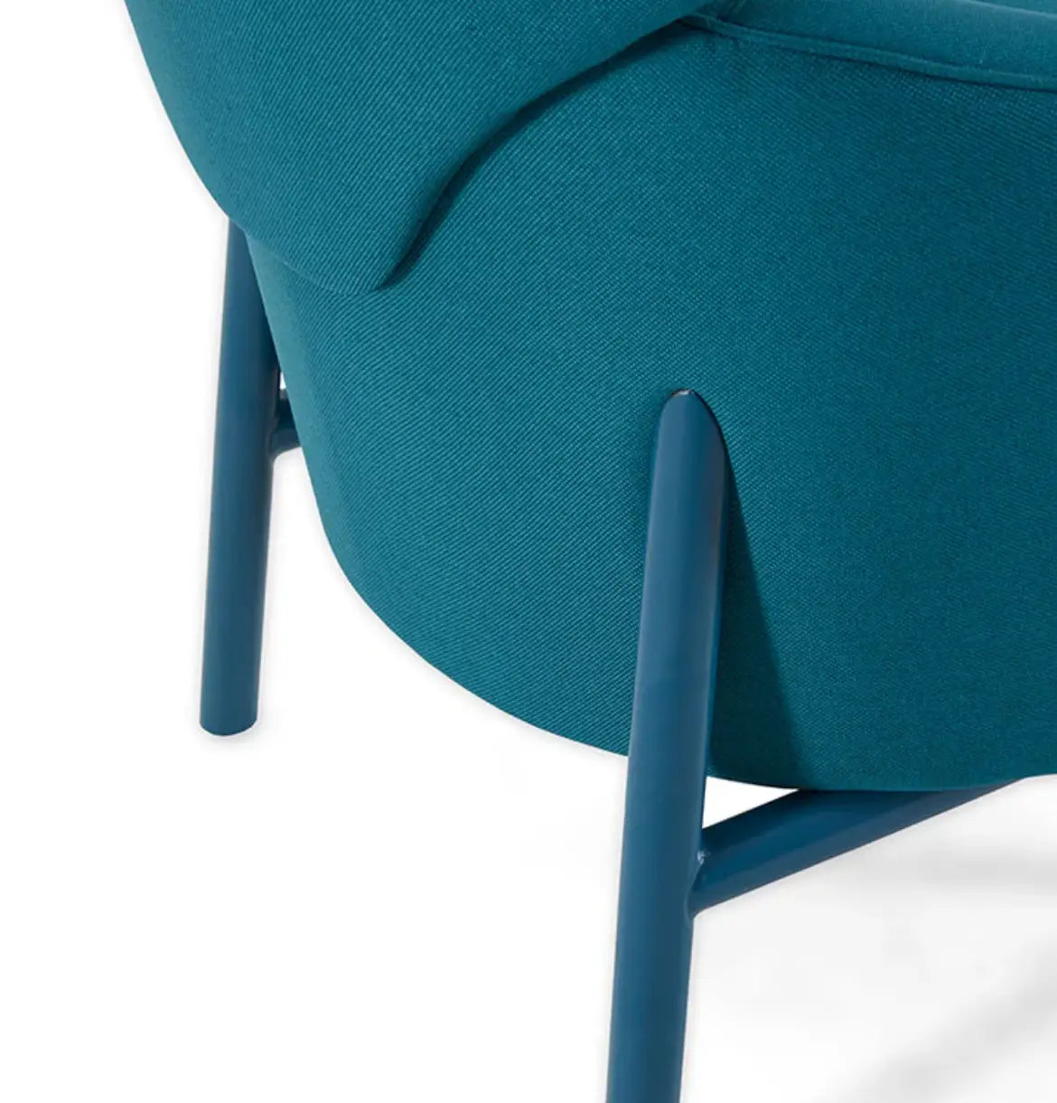 Mooi Armchair Consumer KANO