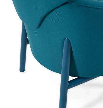 Mooi Armchair Consumer KANO