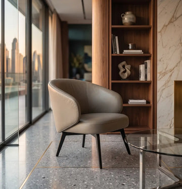 Moon Armchair in Leather Consumer KANO