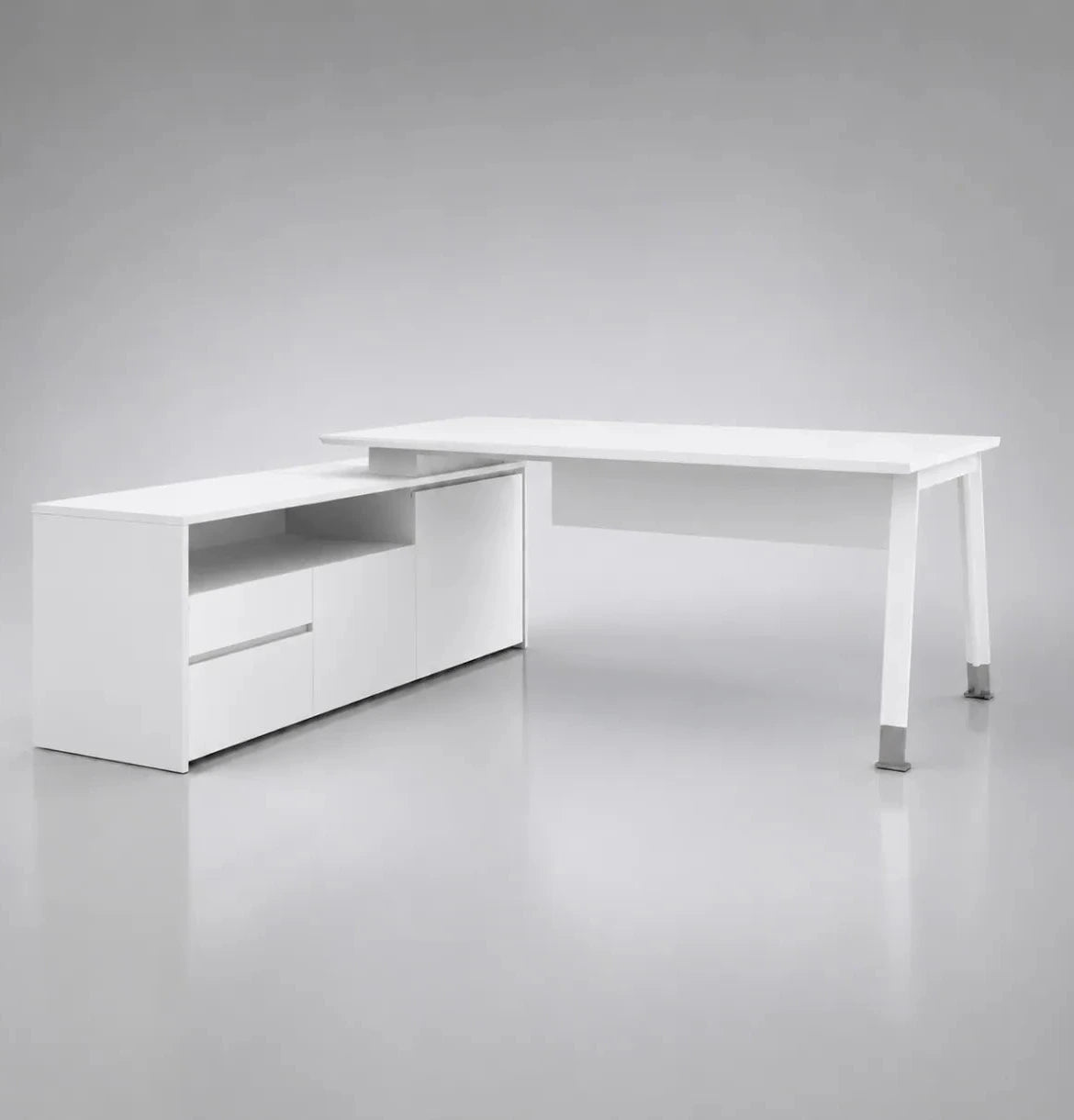 Noqi "A" Executive Desk Consumer KANO