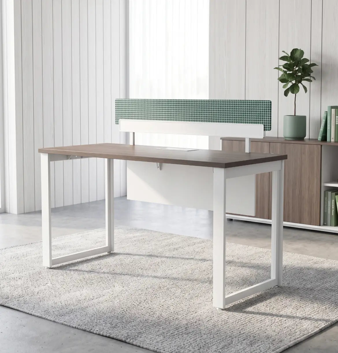 Noqi "O" Straight Desk Consumer KANO